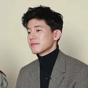 Queen Woo (2024) ราชินีอู กู้บัลลังก์ EP.1-8 (จบ)