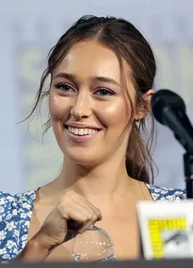 Alycia Debnam-Carey อลิเซีย เดบแนม-แครี่